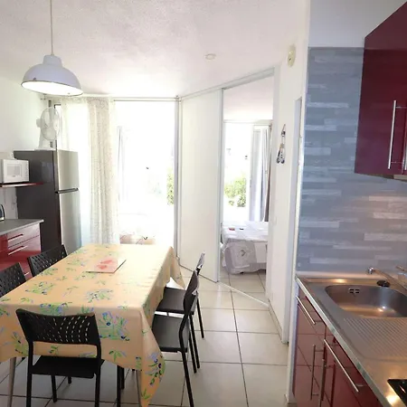 T2 Rdc Avec Terrasse Sud, 4 Pers, Parking - Fr-1-307-187 * Le Grau-du-Roi