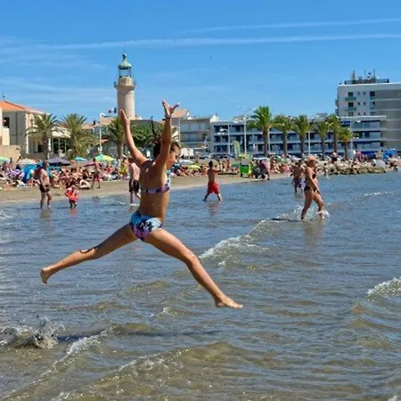 Apartmán T2 Rdc Avec Terrasse Sud, 4 Pers, Parking - Fr-1-307-187 Le Grau-du-Roi