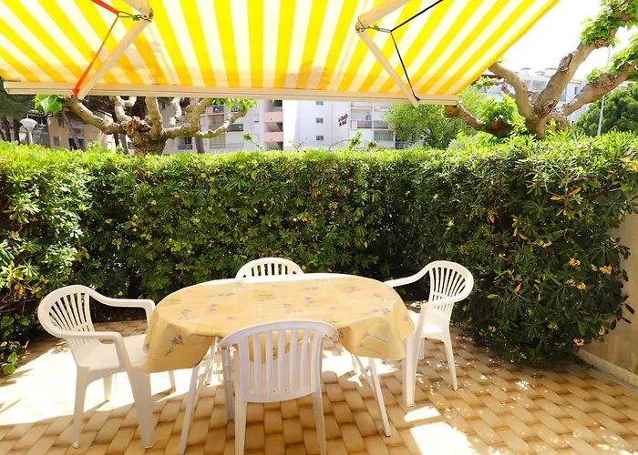 T2 Rdc Avec Terrasse Sud, 4 Pers, Parking - Fr-1-307-187 Apartment Le Grau-du-Roi